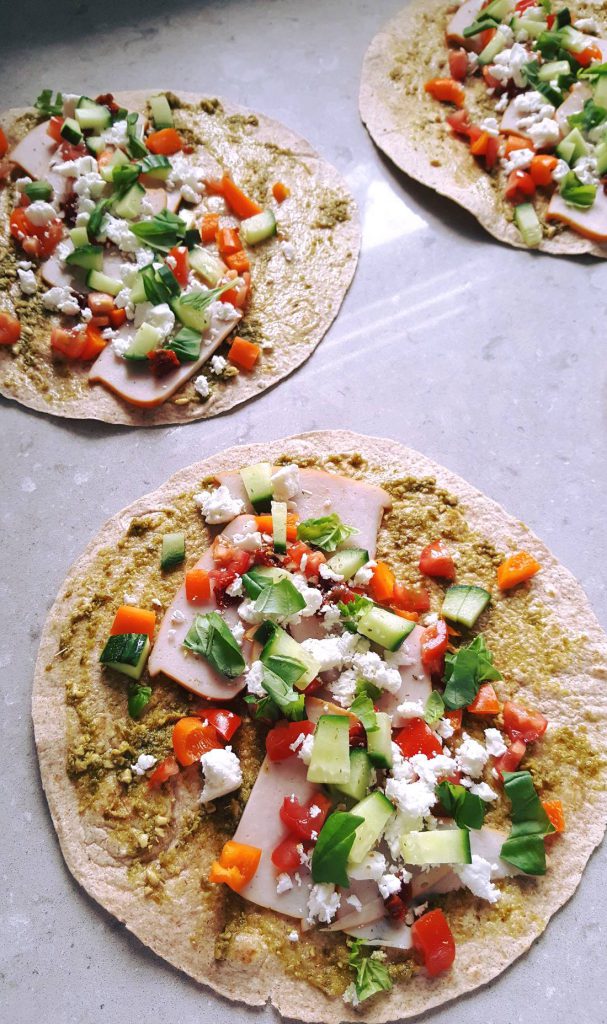 Tortilla met kip, feta en pesto | FOOD&YOU