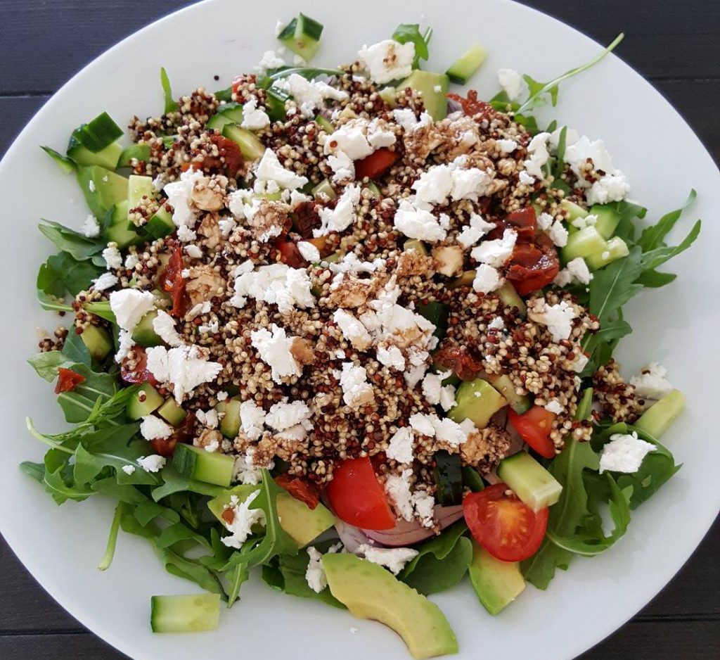 Lunchsalade met quinoa en geitenkaas! | FOOD&YOU
